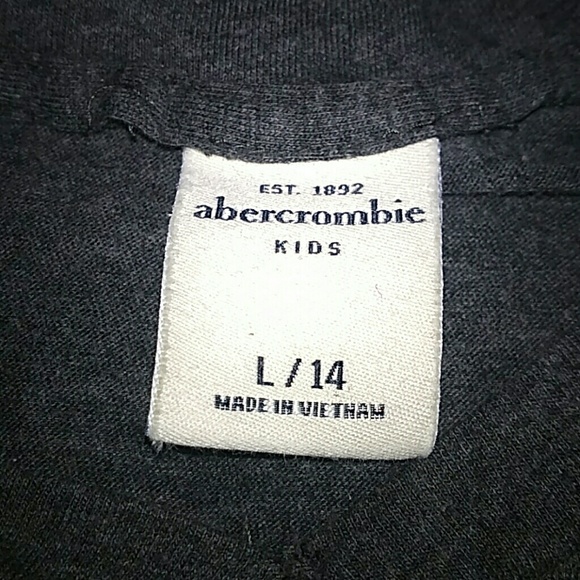 Abercrombie - Picture 2 of 3